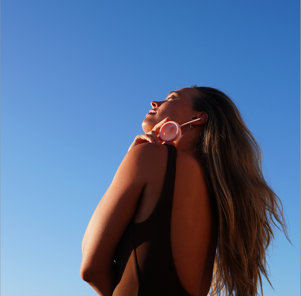 Menstruation Disc with string